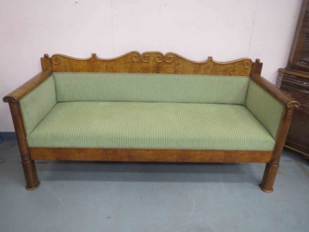6664 - Sofa biedermeier styl 1910 bytovy stav  D - 195 cm  -  11 000 kc 